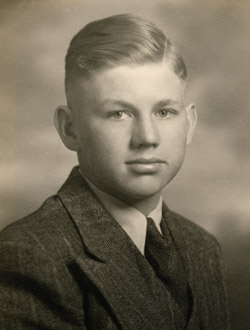 Dennis Lauper, 1933